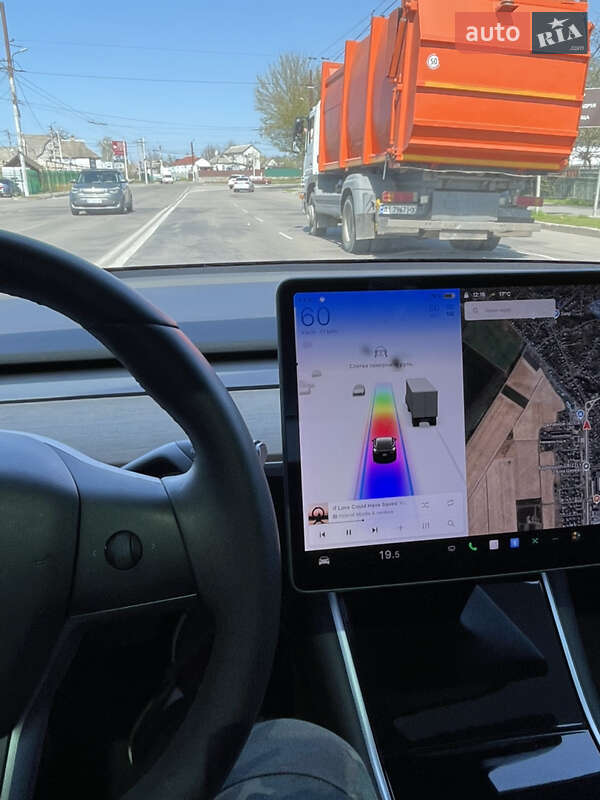 Седан Tesla Model 3 2019 в Білій Церкві