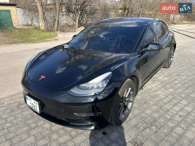 Седан Tesla Model 3 2018 в Харькове