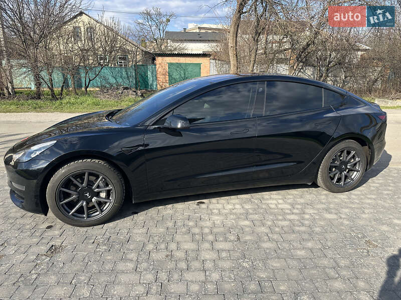 Седан Tesla Model 3 2018 в Харькове
