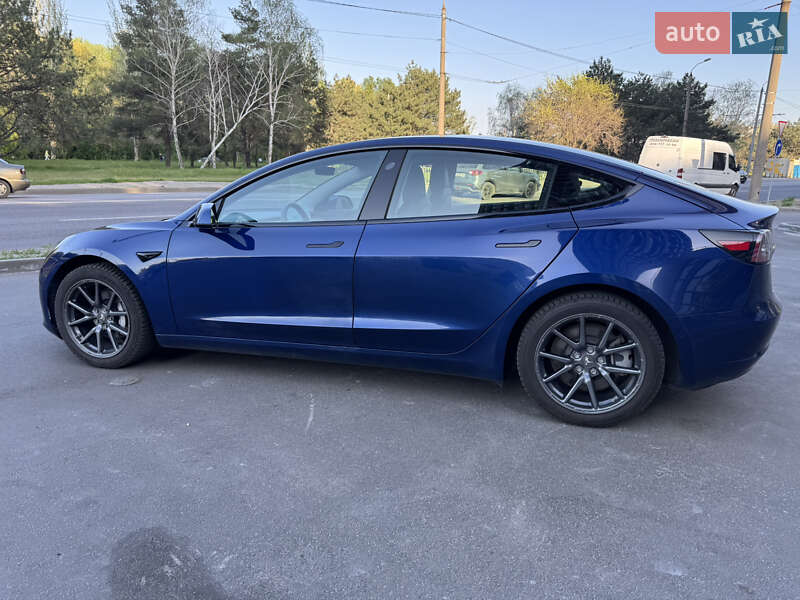 Седан Tesla Model 3 2019 в Днепре фото 4 Седан Tesla Model 3 2019 в Днепре
