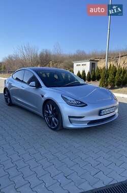 Седан Tesla Model 3 2018 в Калинівці