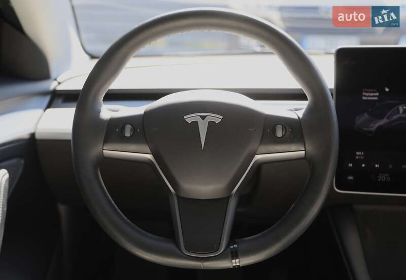 Седан Tesla Model 3 2021 в Харькове