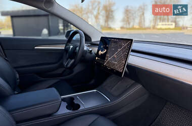 Седан Tesla Model 3 2018 в 