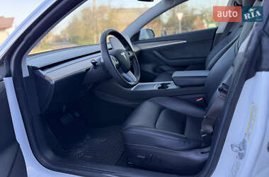 Седан Tesla Model 3 2018 в 