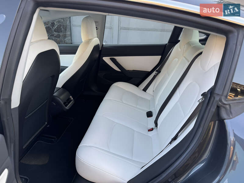 Седан Tesla Model 3 2018 в Черкасах фото 7 Седан Tesla Model 3 2018 в Черкасах