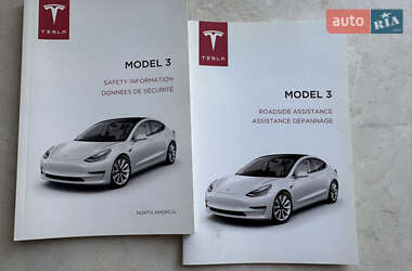 Седан Tesla Model 3 2018 в Черкассах