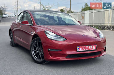 Седан Tesla Model 3 2019 в Вінниці