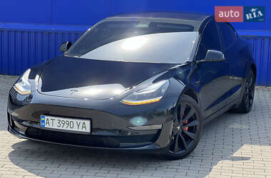 Седан Tesla Model 3 2019 в 