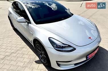 Седан Tesla Model 3 2018 в 