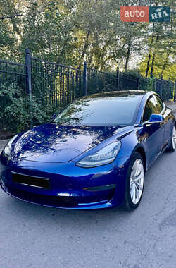 Седан Tesla Model 3 2018 в 
