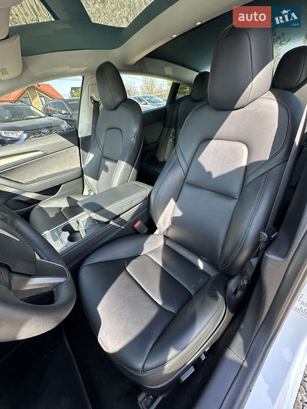 Седан Tesla Model 3 2022 в Ивано-Франковске фото 16 Седан Tesla Model 3 2022 в Ивано-Франковске