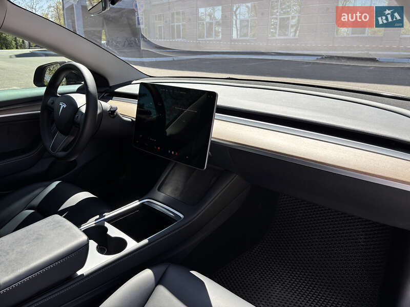 Седан Tesla Model 3 2022 в Одесі фото 8 Седан Tesla Model 3 2022 в Одесі