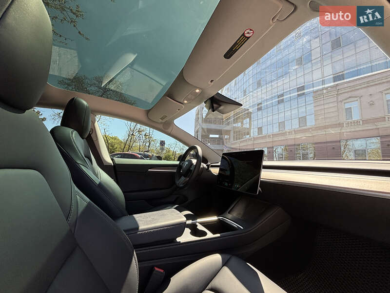 Седан Tesla Model 3 2022 в Одесі фото 11 Седан Tesla Model 3 2022 в Одесі
