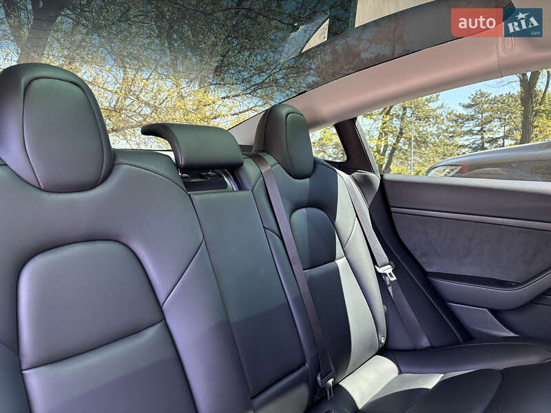 Седан Tesla Model 3 2022 в Одесі фото 16 Седан Tesla Model 3 2022 в Одесі