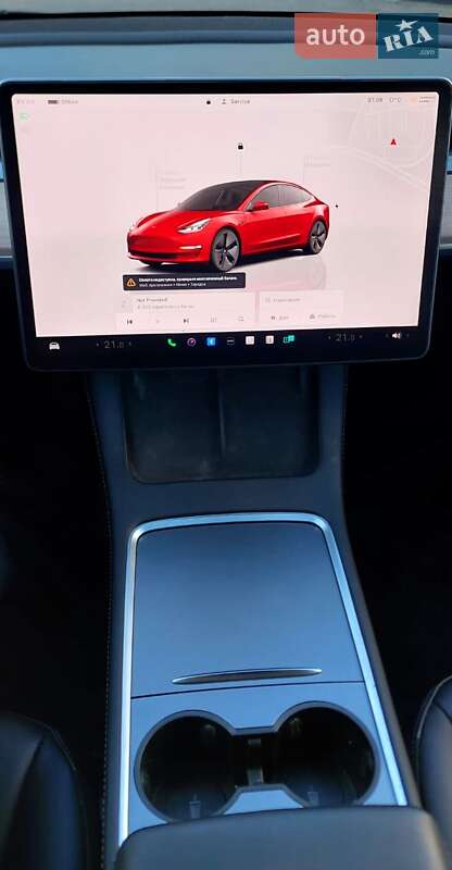 Седан Tesla Model 3 2022 в Киеве