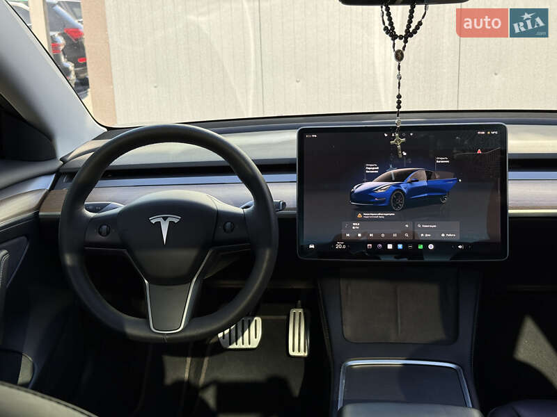 Седан Tesla Model 3 2022 в Львові