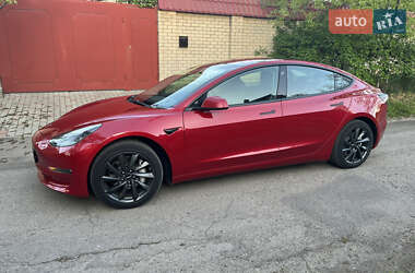 Седан Tesla Model 3 2019 в 