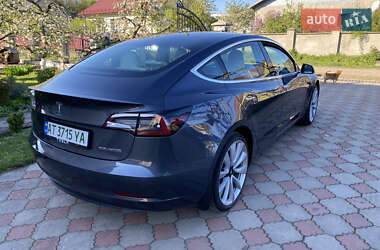 Седан Tesla Model 3 2018 в 