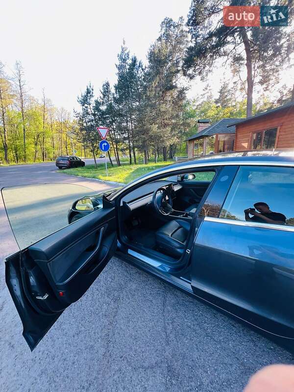 Седан Tesla Model 3 2019 в Луцке фото 16 Седан Tesla Model 3 2019 в Луцке