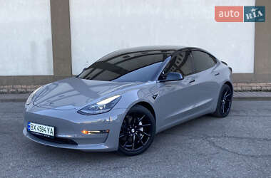 Седан Tesla Model 3 2019 в Києві