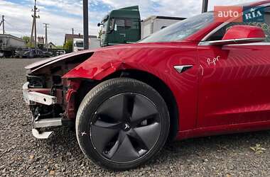 Седан Tesla Model 3 2018 в 