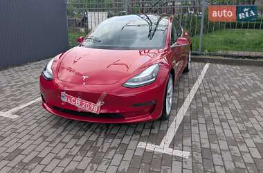 Седан Tesla Model 3 2018 в Киеве