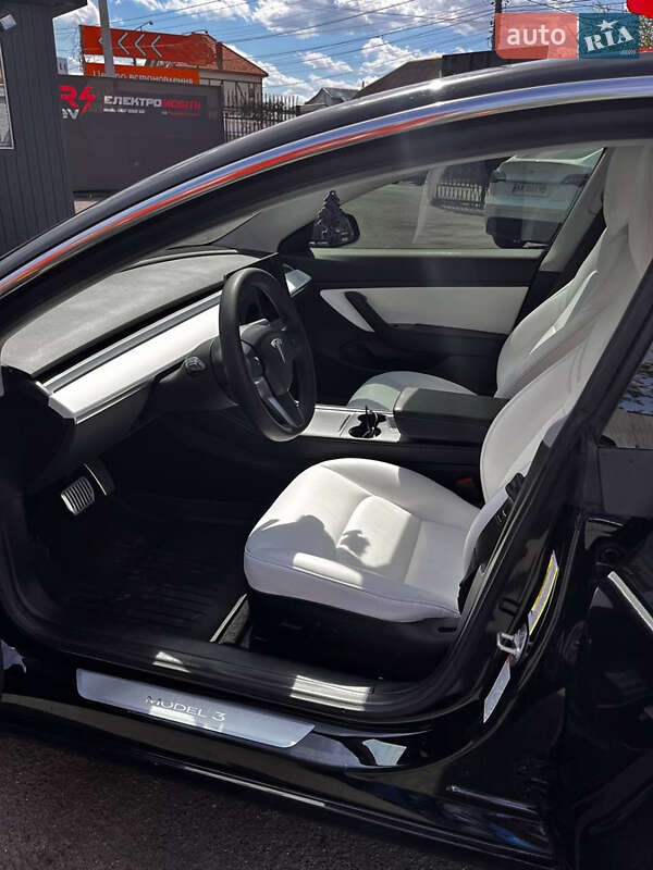 Седан Tesla Model 3 2018 в Киеве фото 12 Седан Tesla Model 3 2018 в Киеве