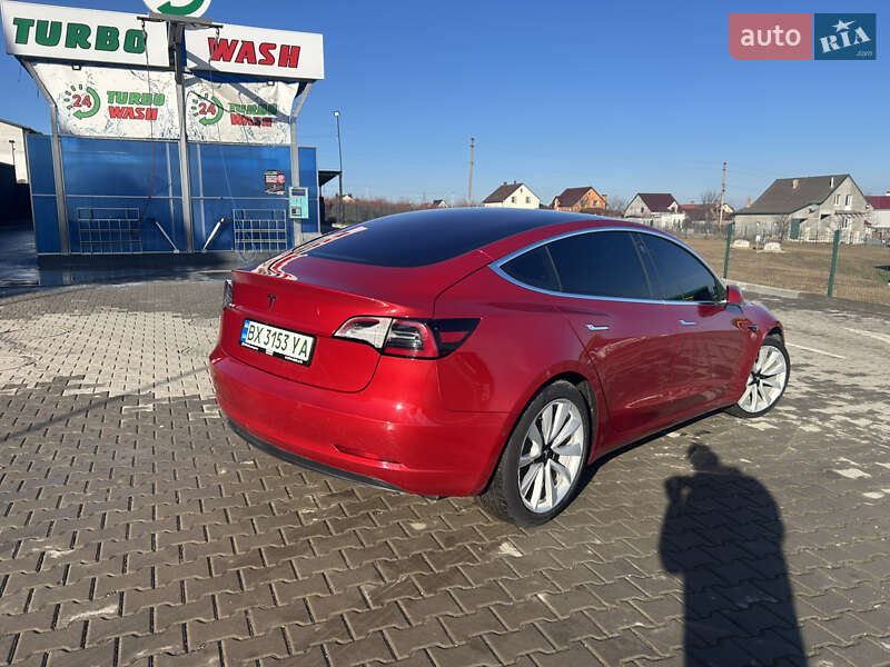 Седан Tesla Model 3 2017 в Каменец-Подольском