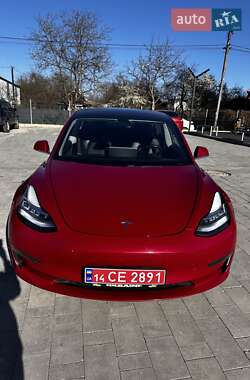 Седан Tesla Model 3 2018 в 