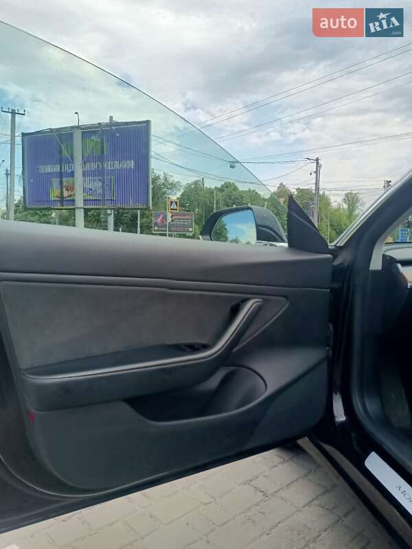 Седан Tesla Model 3 2019 в Львове фото 13 Седан Tesla Model 3 2019 в Львове