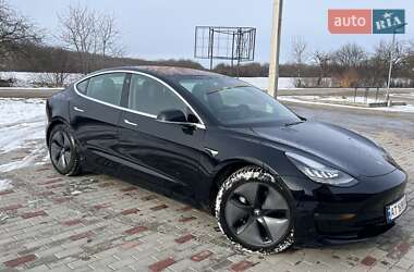Седан Tesla Model 3 2018 в 