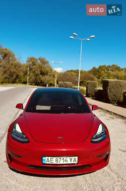 Седан Tesla Model 3 2018 в 