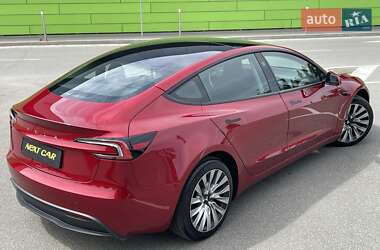 Внедорожник / Кроссовер Tesla Model 3 2024 в 