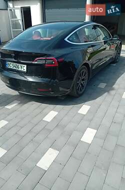 Седан Tesla Model 3 2018 в 