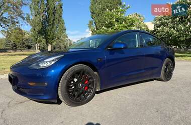 Седан Tesla Model 3 2018 в 