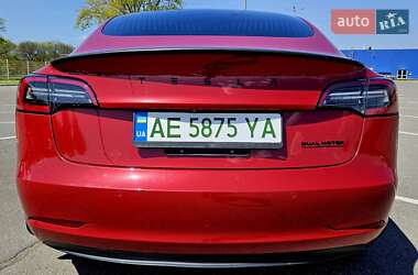 Седан Tesla Model 3 2018 в 