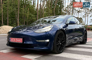 Седан Tesla Model 3 2019 в Житомире