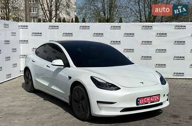 Седан Tesla Model 3 2021 в Луцьку
