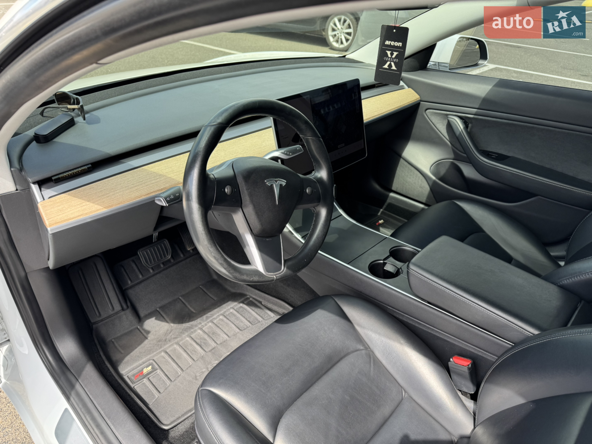 2019 Tesla Model 3 - мініатюра 10