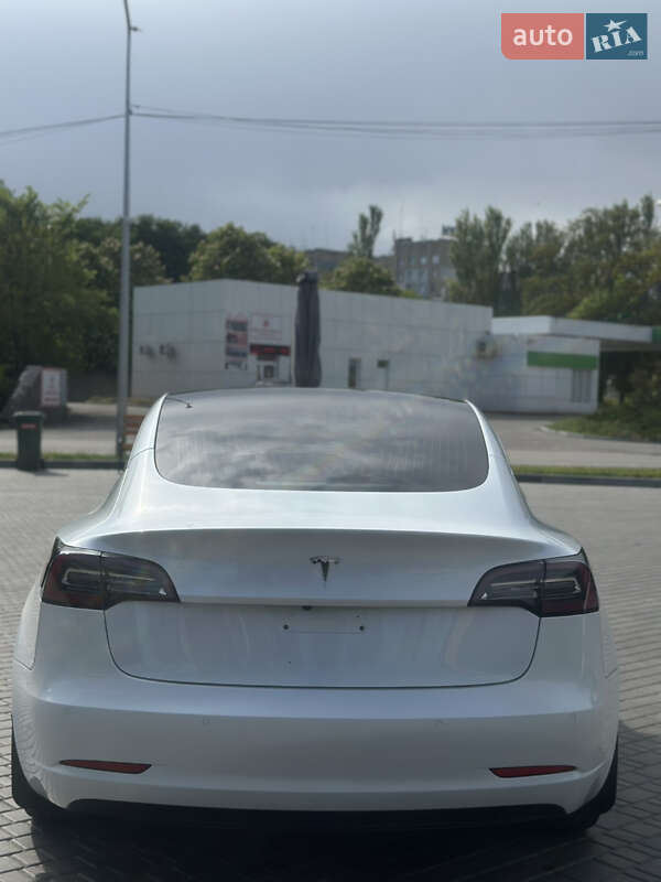 Седан Tesla Model 3 2020 в Кропивницькому фото 8 Седан Tesla Model 3 2020 в Кропивницькому