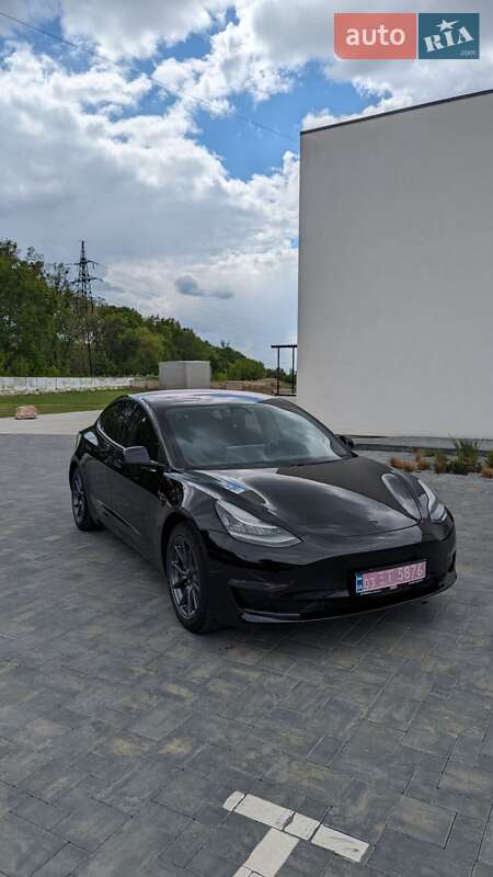 Седан Tesla Model 3 2018 в Луцке фото 3 Седан Tesla Model 3 2018 в Луцке