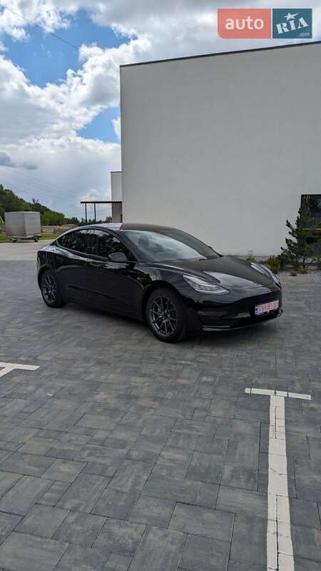 Седан Tesla Model 3 2018 в Луцке фото 4 Седан Tesla Model 3 2018 в Луцке