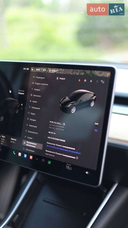 Седан Tesla Model 3 2019 в Дніпрі