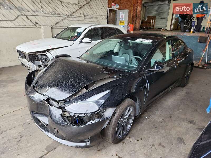 Седан Tesla Model 3 2022 в Луцке фото 16 Седан Tesla Model 3 2022 в Луцке