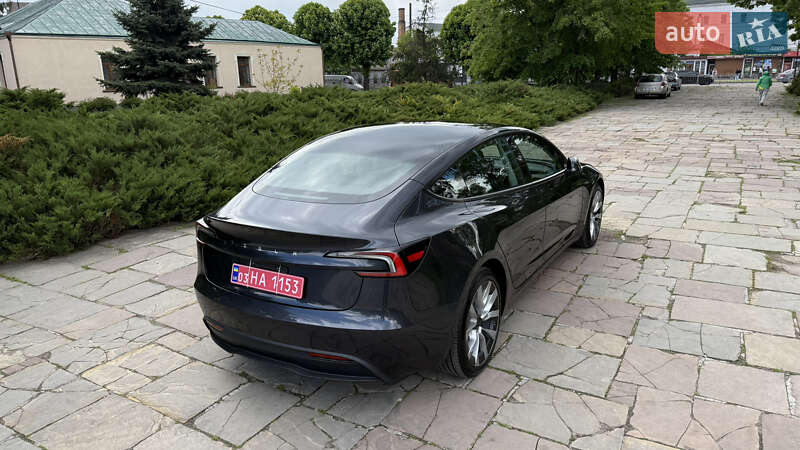 Седан Tesla Model 3 2024 в Белой Церкви