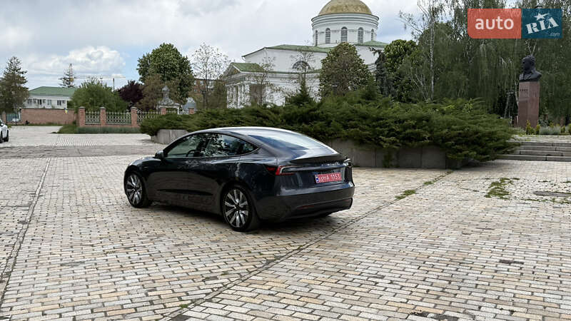 Седан Tesla Model 3 2024 в Белой Церкви