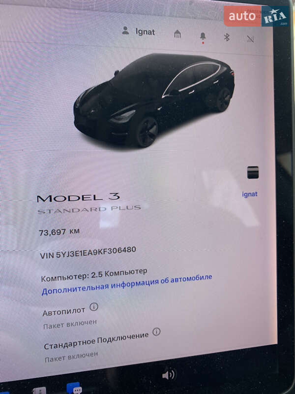 Седан Tesla Model 3 2019 в Киеве