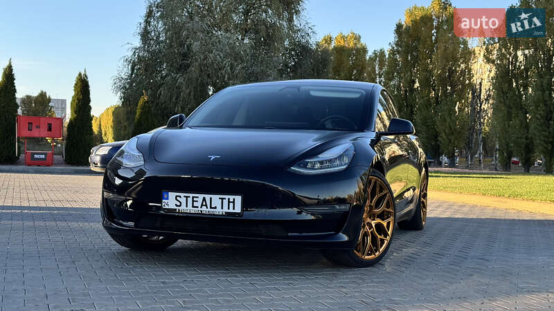 Седан Tesla Model 3 2018 в Черкассах фото 2 Седан Tesla Model 3 2018 в Черкассах