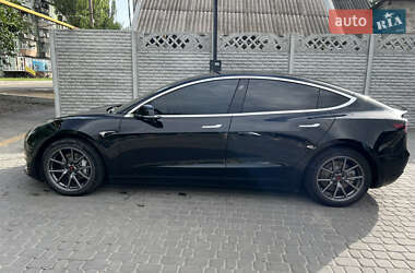 Седан Tesla Model 3 2019 в Запорожье