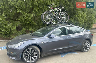 Седан Tesla Model 3 2018 в 
